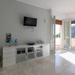 Seaview - A Апартаменты *