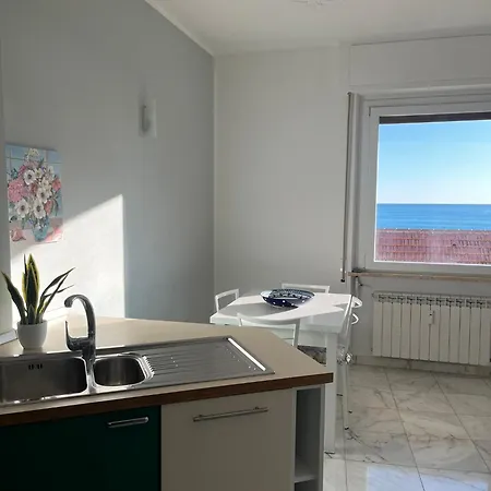 Seaview - A Apartamento *