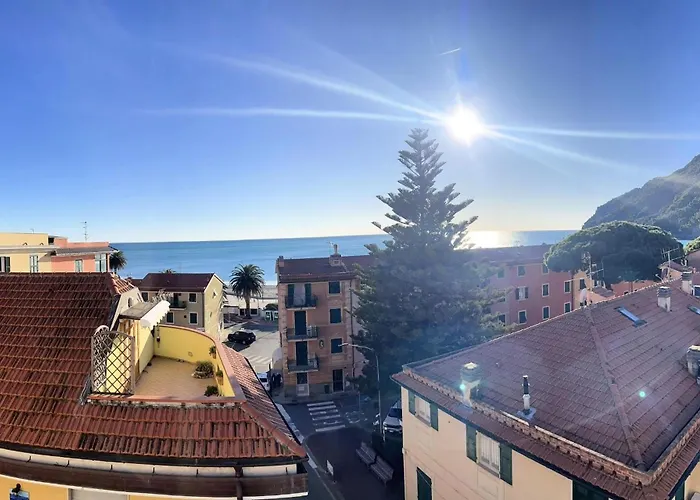 Seaview - A *